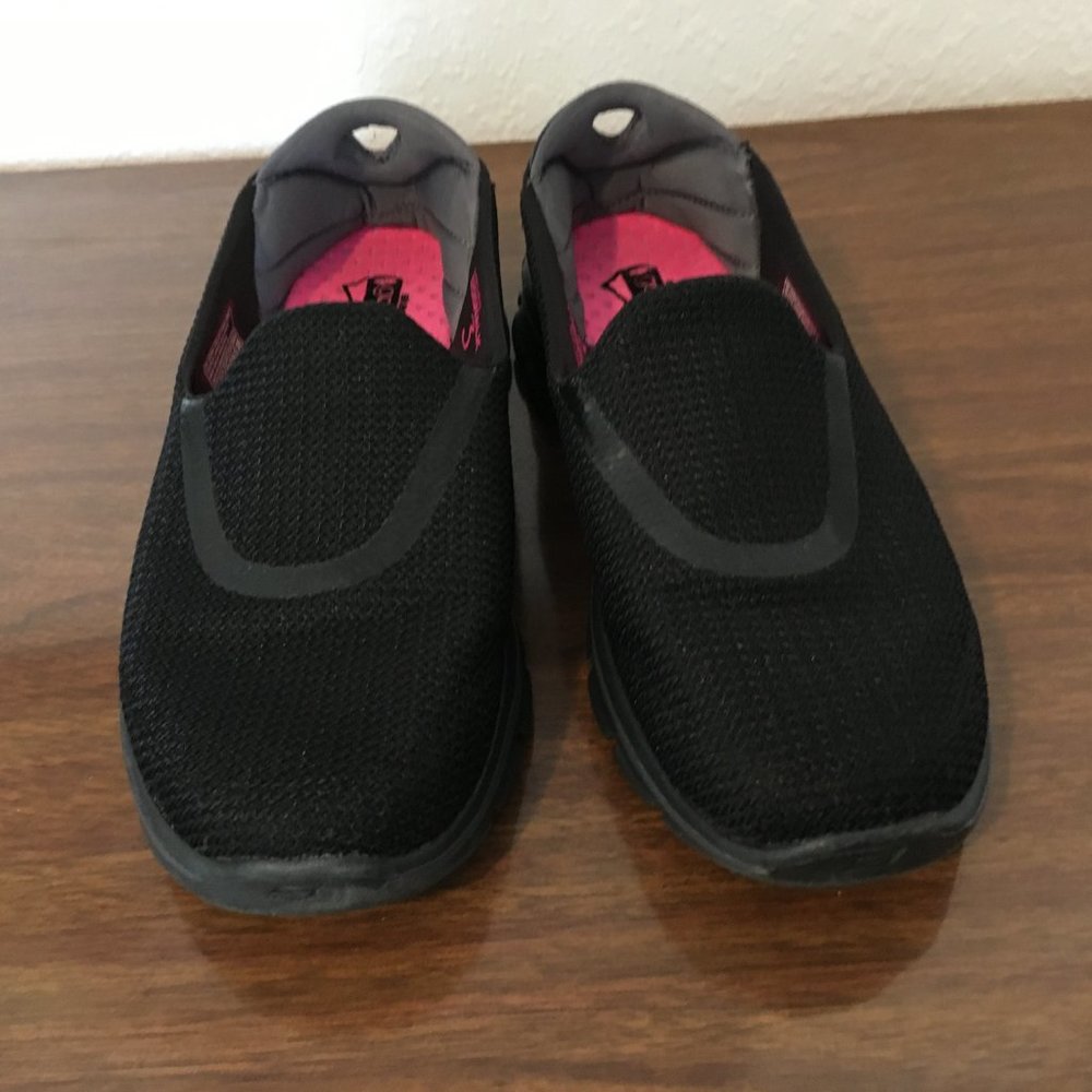 Skechers Women's Athletic Slide-On Shoes - black, size 7.5